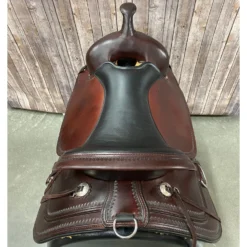 Circle Y Topeka Flex 17-Inch-Wide Trail Saddle -Heydudes Cowboy Shop 1651 1701 05 3 scaled