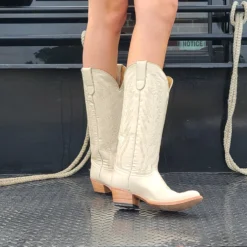 Macie Bean Spacey Gracey White Boot -Heydudes Cowboy Shop 20220804 120735