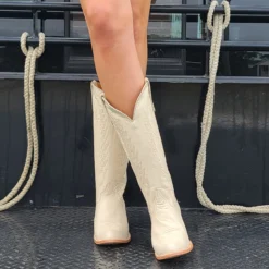 Macie Bean Spacey Gracey White Boot -Heydudes Cowboy Shop 20220804 120756