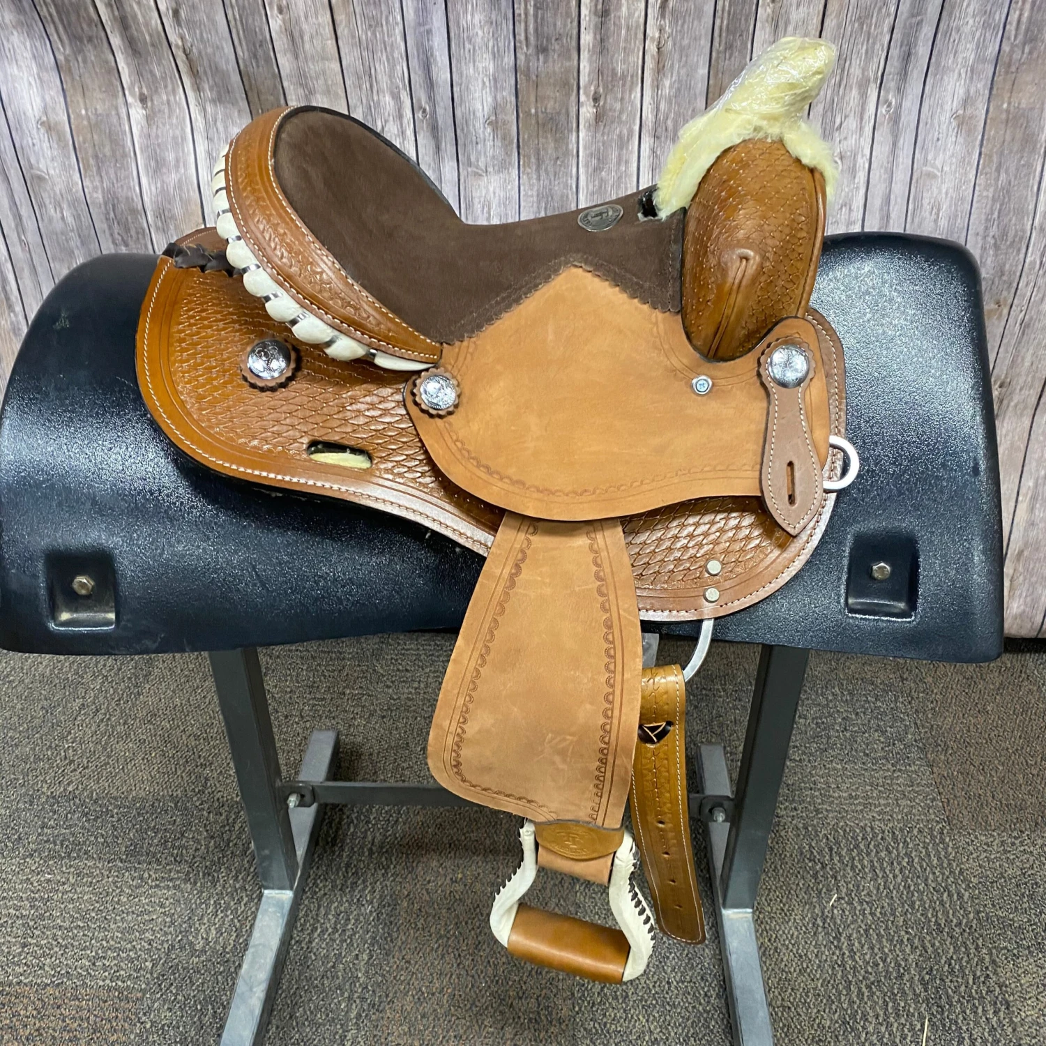 Double T Youth Barrel Saddle 2 Double T Youth Barrel Saddle - Image 2