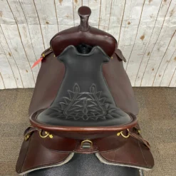 Circle Y Big Spring Easy Fit Saddle With Black Seat And Gold Hardware, 17" Seat -Heydudes Cowboy Shop 6862 1701 05 2 scaled