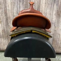 Fabtron Cordura Trail Saddle With Black Seat And Round Skirt, 15 Inch Seat -Heydudes Cowboy Shop 7102 2