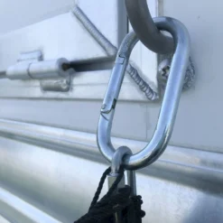 Hay Chix 1/2 Bale Net Heavy Duty -Heydudes Cowboy Shop FS June images 5 2048x 2x 8b7653e4 2a10 4ab2 91c5 44f91584dc89 scaled