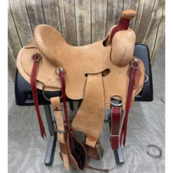 HR Saddlery 15.5 Inch Rig Seat Association Saddle -Heydudes Cowboy Shop IMG 8544