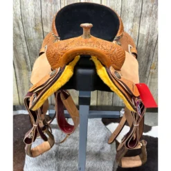 HR Saddlery 15 Inch Barrel Saddle -Heydudes Cowboy Shop barrelfront 2e22dfbe 01de 47a6 8a42 af2ef4b45184