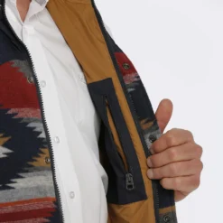 Cinch Aztec Puffer Vest -Heydudes Cowboy Shop mwv1533004 5 231 detail