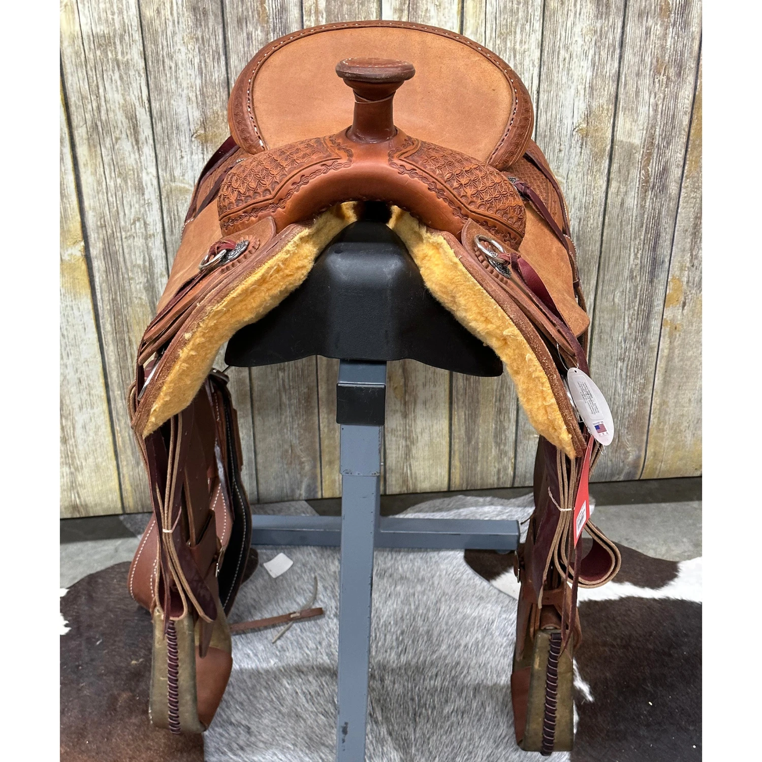 HR Saddlery 15.5 Inch Ranch Roping Saddle 3 HR Saddlery 15.5 Inch Ranch Roping Saddle - Image 3