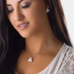 Montana Silversmiths Montana Silver Women's Pearl Post Earrings -Heydudes Cowboy Shop sler013 mod