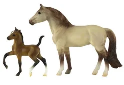 Breyer Horse And Foal Surprise Set -Heydudes Cowboy Shop stable surprise model breyer 463127 2000x 25bcf06e c6bc 4b30 8d2e e5e7b526ae76